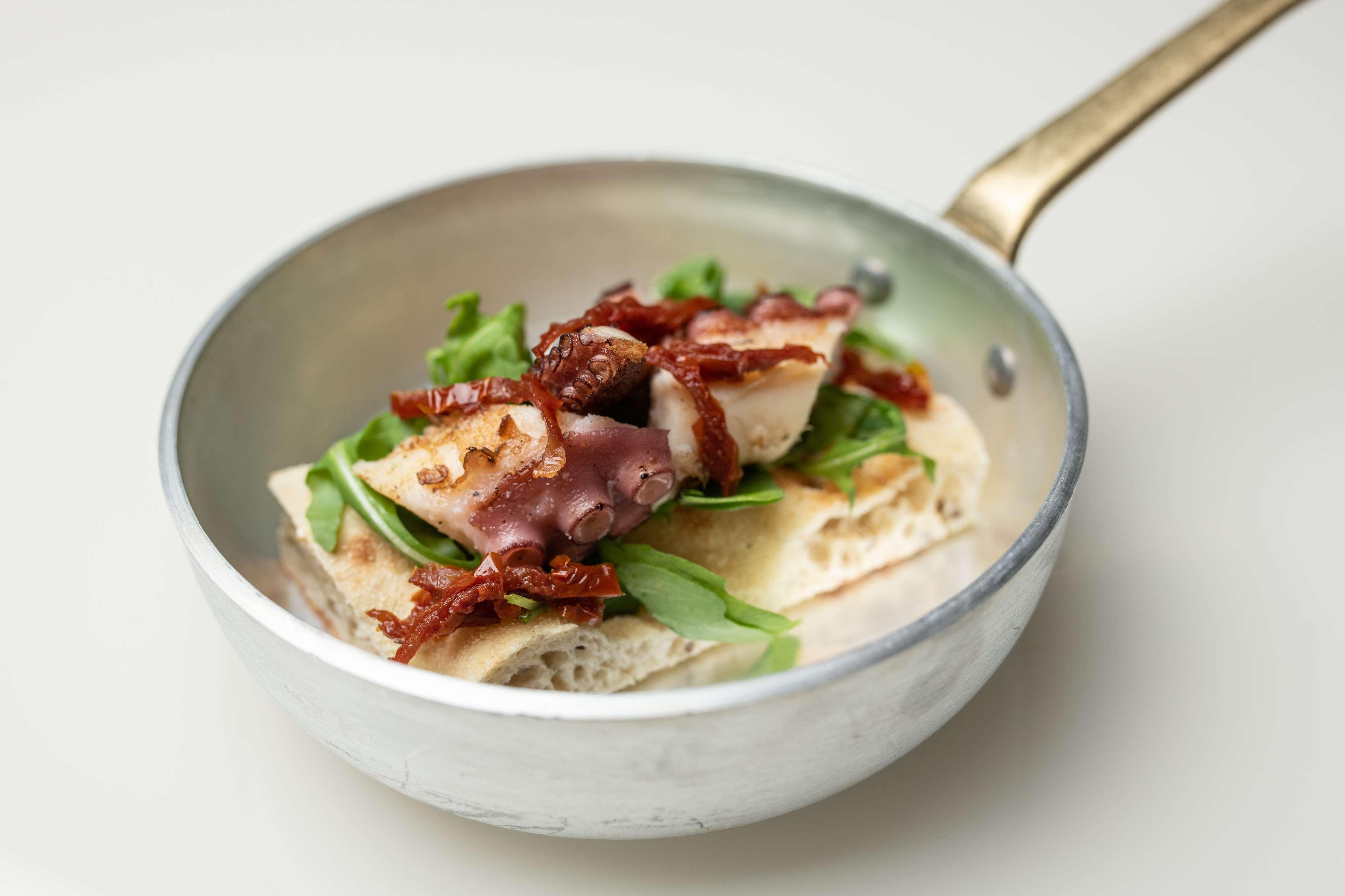Radisson Collection Hotel, Palazzo Nani Venice Exterior photo A dish of chicken liver with bacon and tarragon